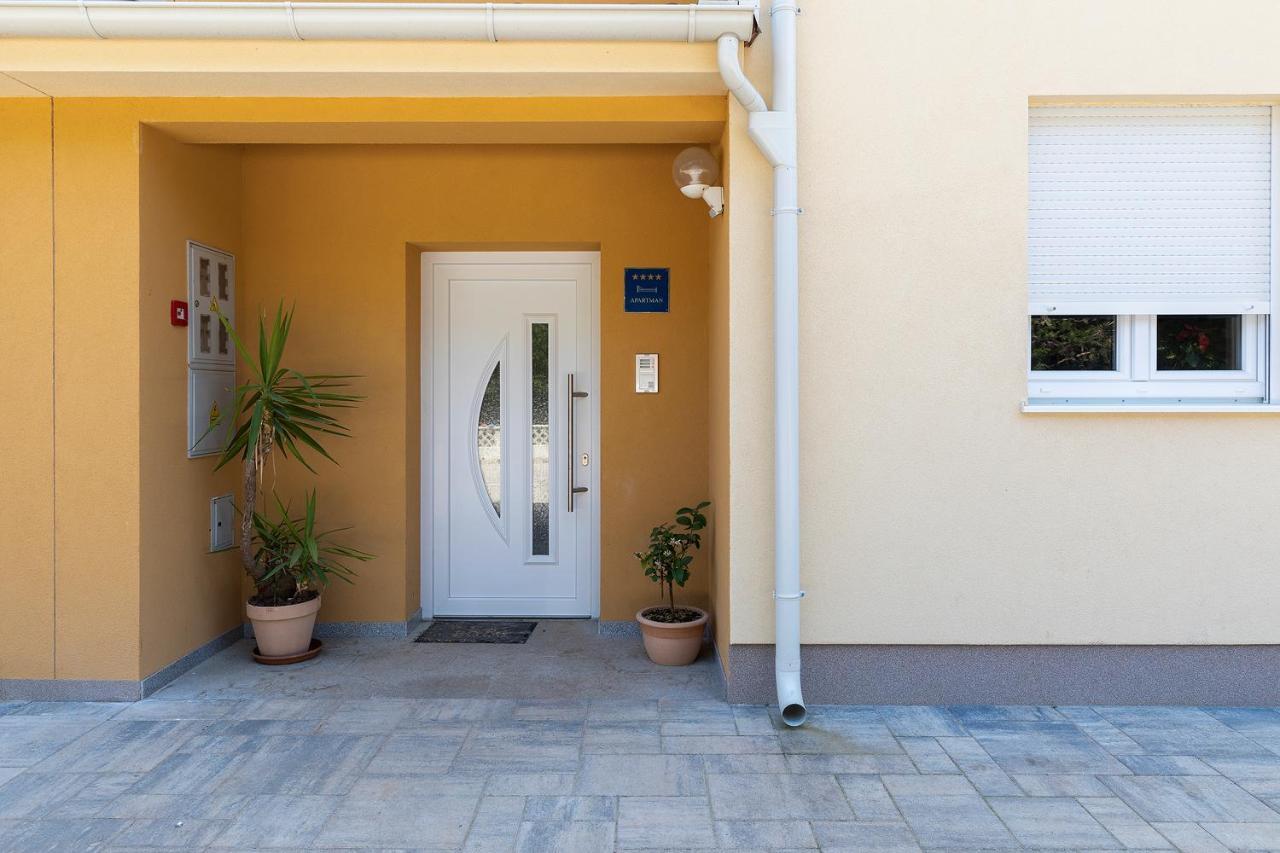מדולין Apartments Jan&Enzo מראה חיצוני תמונה