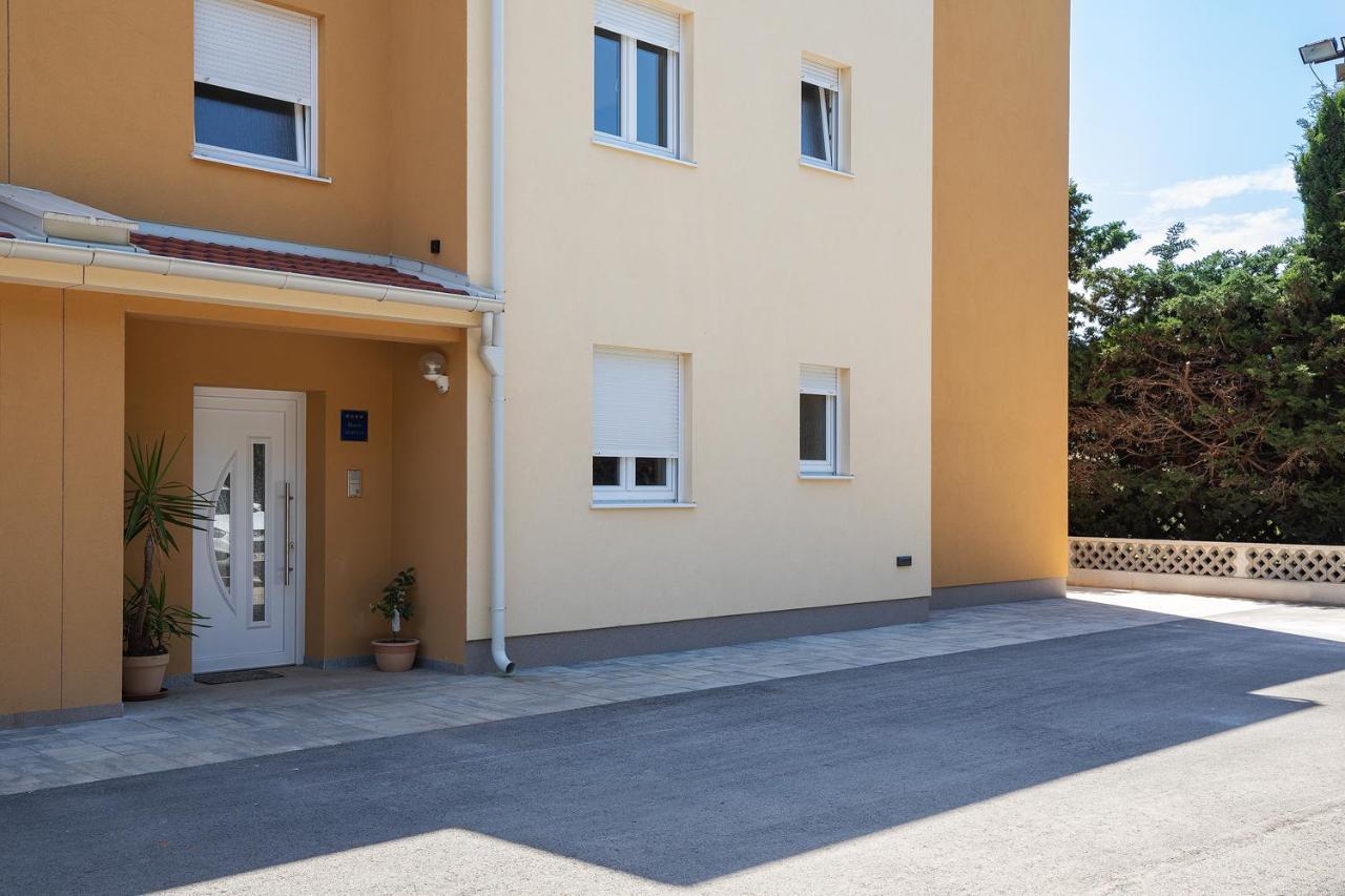מדולין Apartments Jan&Enzo מראה חיצוני תמונה